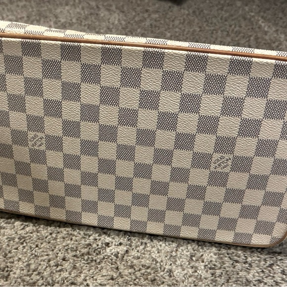 Louis Vuitton shoulder bag - Picture 2 of 12